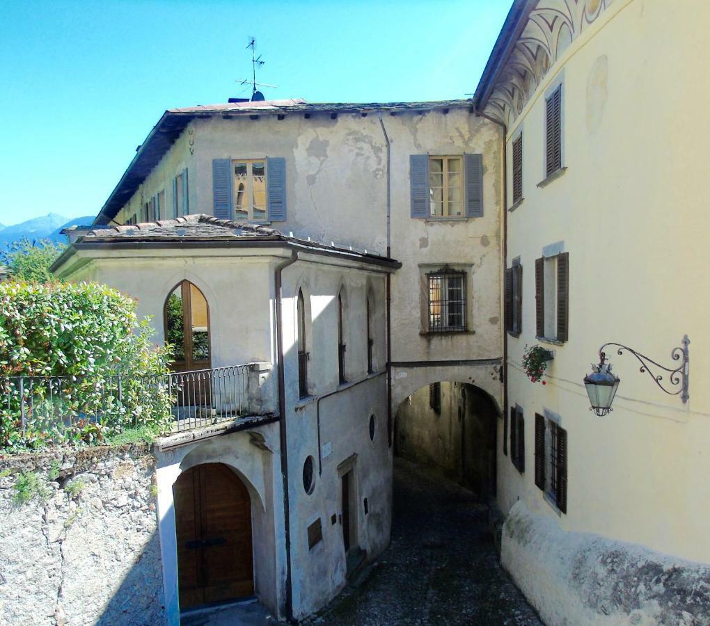 Appartement Il Granaio Di Palazzo Guicciardi à San Bernardo  Extérieur photo