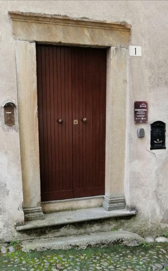 Appartement Il Granaio Di Palazzo Guicciardi à San Bernardo  Extérieur photo